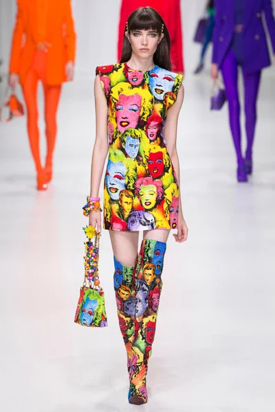 Look 53